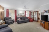 https://images.listonce.com.au/custom/160x/listings/64-holland-road-blackburn-south-vic-3130/804/01225804_img_03.jpg?pi-RY-VP-7Y