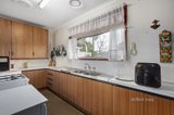 https://images.listonce.com.au/custom/160x/listings/64-holland-road-blackburn-south-vic-3130/804/01225804_img_06.jpg?LNo-RC37ms8