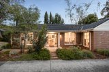 https://images.listonce.com.au/custom/160x/listings/64-lincoln-road-croydon-vic-3136/444/01646444_img_02.jpg?Ef3X4pX3LSc