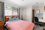 https://images.listonce.com.au/custom/160x/listings/64-meander-road-hurstbridge-vic-3099/833/01639833_img_09.jpg?QXtNZr8RWXE