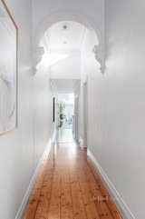 https://images.listonce.com.au/custom/160x/listings/64-reed-street-albert-park-vic-3206/742/01180742_img_04.jpg?XPlm3MoUJbk