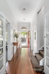 https://images.listonce.com.au/custom/160x/listings/64-rochester-road-balwyn-vic-3103/092/01326092_img_10.jpg?CMeQratsqcs