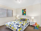 https://images.listonce.com.au/custom/160x/listings/64-springfield-avenue-croydon-vic-3136/504/01525504_img_08.jpg?3Ea3Wr3_Ox8