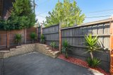 https://images.listonce.com.au/custom/160x/listings/64-windella-quadrant-doncaster-vic-3108/967/00323967_img_10.jpg?tv0w4lw9gI4