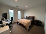https://images.listonce.com.au/custom/160x/listings/640-42-percy-street-newtown-vic-3220/419/01840419_img_09.jpg?bBSlN97UdYI