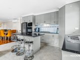 https://images.listonce.com.au/custom/160x/listings/640-barkly-street-west-footscray-vic-3012/459/01203459_img_08.jpg?dSyKgybLVaU