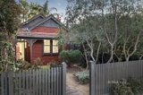 https://images.listonce.com.au/custom/160x/listings/641-inkerman-road-caulfield-north-vic-3161/108/01591108_img_13.jpg?QkoFMrbbUxg