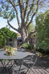 https://images.listonce.com.au/custom/160x/listings/641-inkerman-road-caulfield-north-vic-3161/108/01591108_img_14.jpg?G_Om91-O3gw