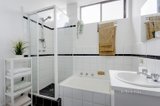 https://images.listonce.com.au/custom/160x/listings/641-scott-street-elwood-vic-3184/835/01127835_img_06.jpg?taUG5Ckz_X8