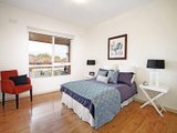 https://images.listonce.com.au/custom/160x/listings/642-northcote-avenue-balwyn-vic-3103/169/01685169_img_03.jpg?bnJskFENHGc