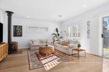 https://images.listonce.com.au/custom/160x/listings/643-high-street-woodend-vic-3442/050/01704050_img_03.jpg?yv7pr3Snftk