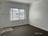 https://images.listonce.com.au/custom/160x/listings/644-dundas-street-thornbury-vic-3072/391/01751391_img_02.jpg?-KZC2sNLp7I