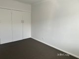 https://images.listonce.com.au/custom/160x/listings/644-dundas-street-thornbury-vic-3072/391/01751391_img_05.jpg?1Upr2Zg-wFM