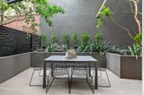 https://images.listonce.com.au/custom/160x/listings/645-york-street-richmond-vic-3121/238/01821238_img_02.jpg?LUu6Yw_FsCk