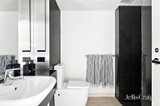 https://images.listonce.com.au/custom/160x/listings/6495-rouse-street-port-melbourne-vic-3207/390/01912390_img_09.jpg?eUscKf7Tk0E