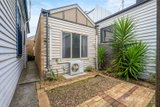 https://images.listonce.com.au/custom/160x/listings/64b-grantham-street-brunswick-west-vic-3055/333/01769333_img_04.jpg?A_zUpsNSU28