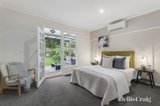 https://images.listonce.com.au/custom/160x/listings/65-allendale-road-croydon-vic-3136/667/00856667_img_06.jpg?GpejxmDxUJU