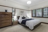 https://images.listonce.com.au/custom/160x/listings/65-argyle-road-kew-vic-3101/102/00843102_img_06.jpg?dDV2E3JBUCg