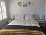 https://images.listonce.com.au/custom/160x/listings/65-beauna-vista-drive-rye-vic-3941/942/01641942_img_06.jpg?fuoMQ7c1Oz0