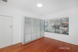 https://images.listonce.com.au/custom/160x/listings/65-charlotte-street-newport-vic-3015/958/01821958_img_10.jpg?_cWHfFWb5G8