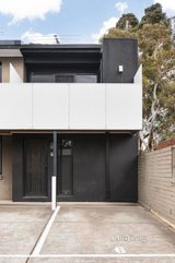 https://images.listonce.com.au/custom/160x/listings/65-emmaline-street-northcote-vic-3070/092/01605092_img_12.jpg?XXWS05nAa5g