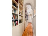 https://images.listonce.com.au/custom/160x/listings/65-evansdale-road-hawthorn-vic-3122/557/01684557_img_04.jpg?M3tF4Hl7eEc