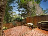 https://images.listonce.com.au/custom/160x/listings/65-evansdale-road-hawthorn-vic-3122/557/01684557_img_09.jpg?9VGh5Vsrjxo
