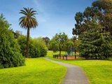 https://images.listonce.com.au/custom/160x/listings/65-evansdale-road-hawthorn-vic-3122/557/01684557_img_10.jpg?aiL7KRqImw0