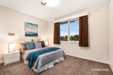 https://images.listonce.com.au/custom/160x/listings/65-golden-way-bulleen-vic-3105/421/01198421_img_06.jpg?FOuNxT2_Vq8