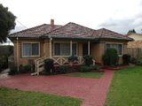 https://images.listonce.com.au/custom/160x/listings/65-hull-road-croydon-vic-3136/139/01525139_img_01.jpg?p7NylXqt4IA