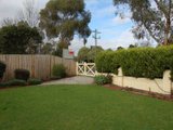 https://images.listonce.com.au/custom/160x/listings/65-hull-road-croydon-vic-3136/139/01525139_img_05.jpg?_bvcroLCpnA