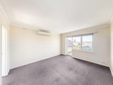 https://images.listonce.com.au/custom/160x/listings/65-kalimna-street-essendon-vic-3040/538/01648538_img_05.jpg?jci-DtKN-8w