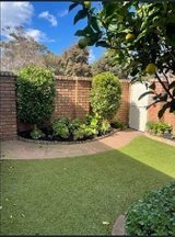 https://images.listonce.com.au/custom/160x/listings/65-love-street-black-rock-vic-3193/043/01724043_img_08.jpg?u0aXC7c87t0