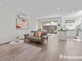 https://images.listonce.com.au/custom/160x/listings/65-narcissus-avenue-boronia-vic-3155/008/01526008_img_02.jpg?G3BaWl7HrA0