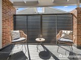 https://images.listonce.com.au/custom/160x/listings/65-narcissus-avenue-boronia-vic-3155/008/01526008_img_13.jpg?S-wzwxrS8F0