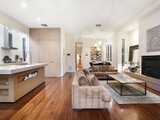 https://images.listonce.com.au/custom/160x/listings/65-spray-street-elwood-vic-3184/652/01793652_img_03.jpg?DUt1Nu2PPuE