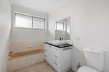 https://images.listonce.com.au/custom/160x/listings/65-twyford-street-box-hill-north-vic-3129/966/01928966_img_05.jpg?dxyczh0UPRQ