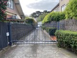 https://images.listonce.com.au/custom/160x/listings/650-eastern-beach-road-geelong-vic-3220/307/01736307_img_09.jpg?VN2ebfsWqts