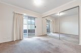 https://images.listonce.com.au/custom/160x/listings/6513-15-hewish-road-croydon-vic-3136/207/01520207_img_12.jpg?qT0K_wzgAao