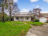 https://images.listonce.com.au/custom/160x/listings/654-canterbury-road-surrey-hills-vic-3127/640/01684640_img_02.jpg?1xC-DmeINiY