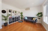 https://images.listonce.com.au/custom/160x/listings/654-cunningham-street-northcote-vic-3070/805/00682805_img_02.jpg?k2JvRfhxR98