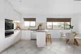 https://images.listonce.com.au/custom/160x/listings/654-para-road-montmorency-vic-3094/371/01733371_img_05.jpg?kIf79rAtuJw