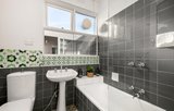 https://images.listonce.com.au/custom/160x/listings/655-chapel-street-st-kilda-vic-3182/316/01722316_img_01.jpg?tzyCbyS-Hnk