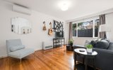 https://images.listonce.com.au/custom/160x/listings/655-chapel-street-st-kilda-vic-3182/316/01722316_img_03.jpg?uiszJ_CwJ2Y