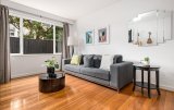 https://images.listonce.com.au/custom/160x/listings/655-chapel-street-st-kilda-vic-3182/316/01722316_img_04.jpg?VMtQvOQip00