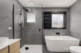 https://images.listonce.com.au/custom/160x/listings/655-drummond-road-seville-vic-3139/043/01927043_img_15.jpg?aoNDQJCqZik