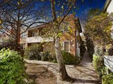 https://images.listonce.com.au/custom/160x/listings/6566-glenferrie-road-hawthorn-vic-3122/440/01684440_img_01.jpg?DkllFZov258