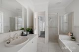 https://images.listonce.com.au/custom/160x/listings/657-burke-road-camberwell-vic-3124/927/01819927_img_08.jpg?_AFfxCZT6Eg