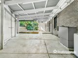 https://images.listonce.com.au/custom/160x/listings/65a-mt-dandenong-road-ringwood-east-vic-3135/867/01525867_img_10.jpg?Z5-kx2UoMio