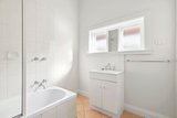 https://images.listonce.com.au/custom/160x/listings/66-albert-street-geelong-west-vic-3218/956/01724956_img_03.jpg?8eBUms3OxEg